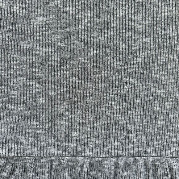SO Short Sleeve Ribbed Peplum Top Gray Medium - Picture 4 of 5